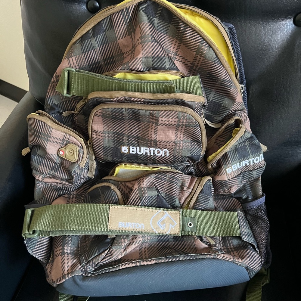 Like New ✨ Burton Backpack